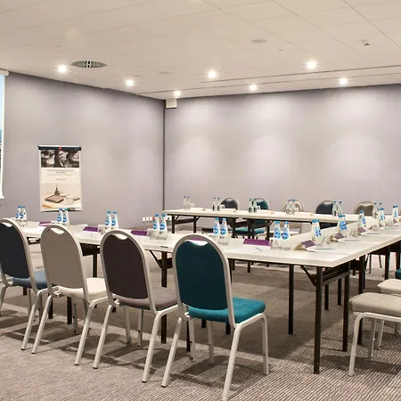 Mercure Centrum 3* 그디니아