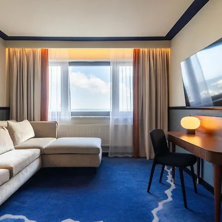 Mercure Centrum Hotel 3*
