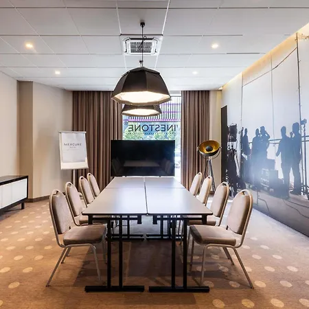 Mercure Centrum Hotel 3*