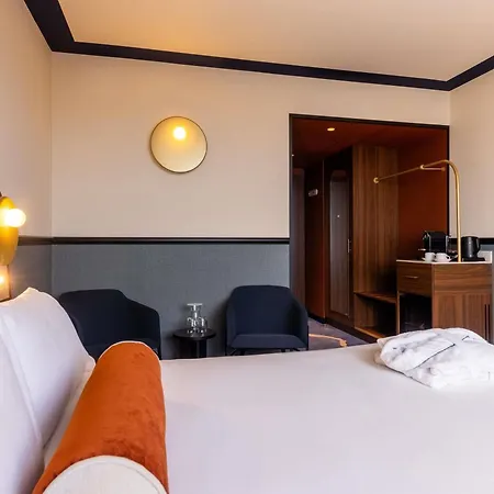 Mercure Centrum Hotel
