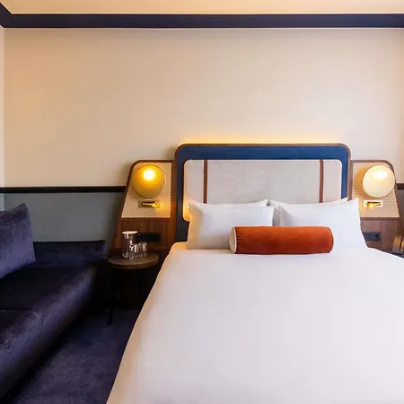 Mercure Centrum Hotel 3*