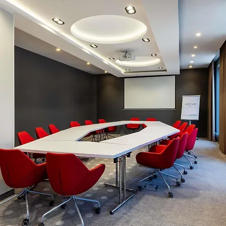 Mercure Centrum Hotel 3*