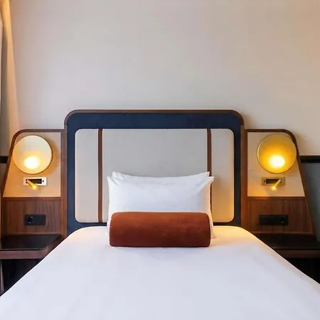 Mercure Centrum 3*